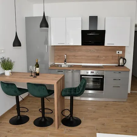 Nina 3 Apartamento Zadar