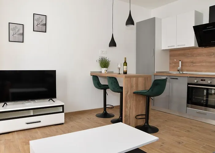 Appartement Nina 3 *